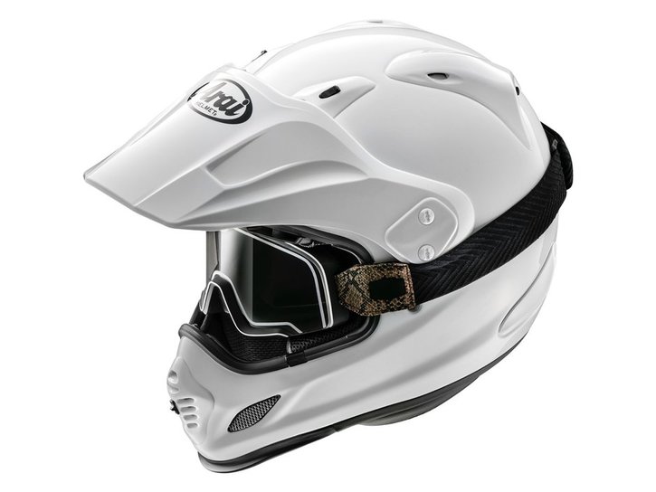 Tour-X4-With-Goggle-1